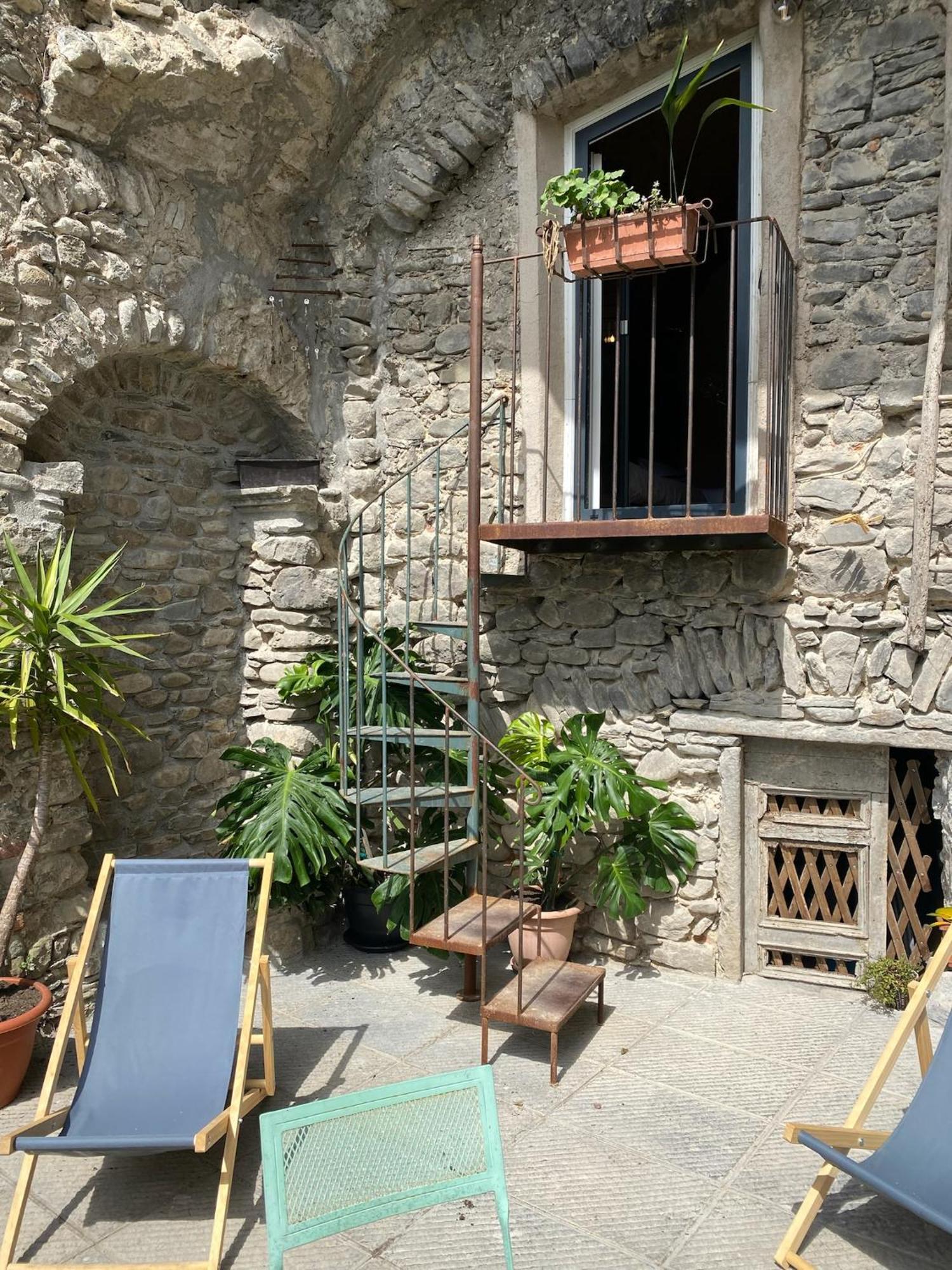 La Casa Medievale Suites E Spa Pontremoli Exterior foto